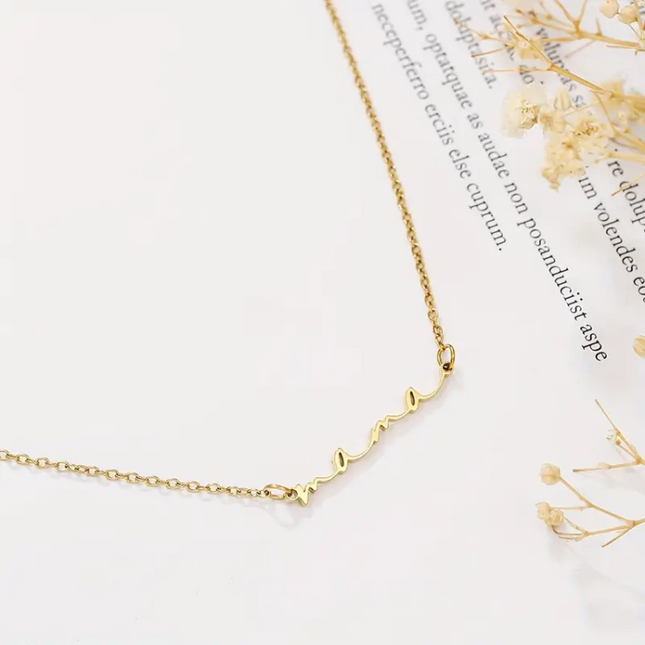 Gold Script Mama Necklace – Minimalist Gifts for Mom