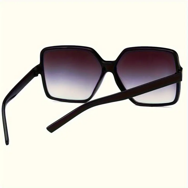Oversized Square Sunglasses for Women – Bold Fashion Statement