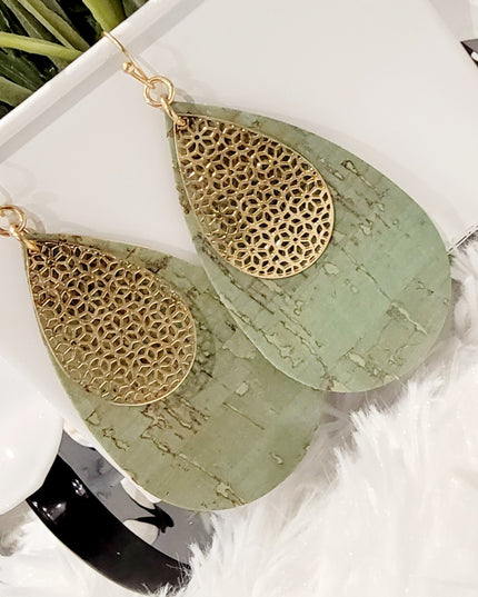 Metal & Cork marquise Earrings image 3