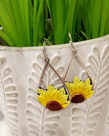 Sunflower Earrings image 2