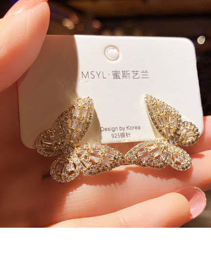 Big Butterfly Gold Earring image 2