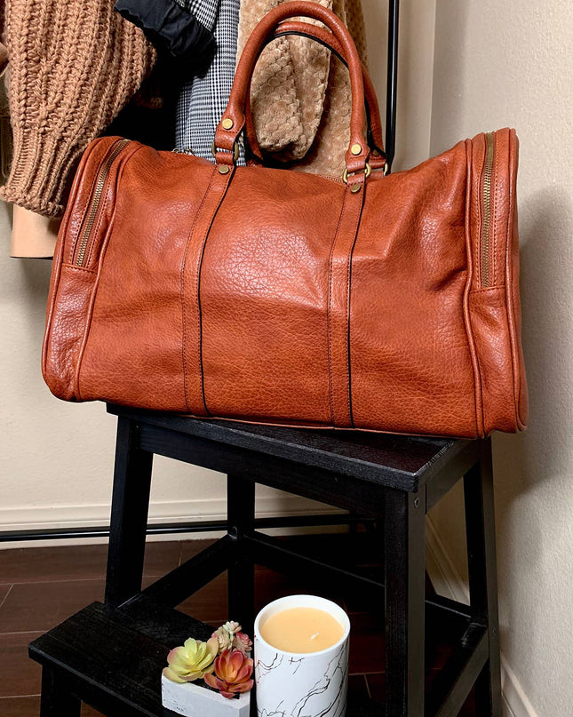 Petra Weekender w/ Zipper Side Pockets image 1