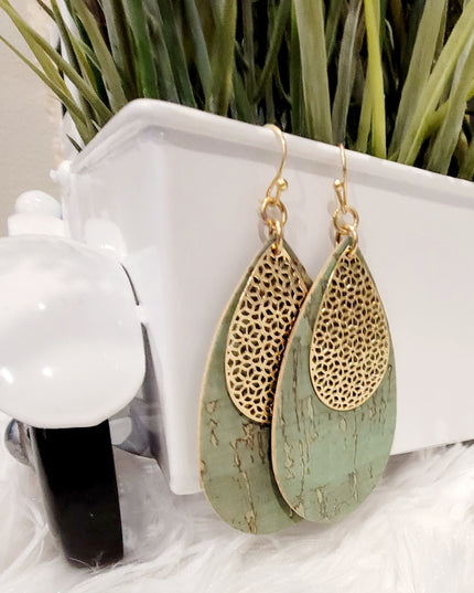 Metal & Cork marquise Earrings image 4