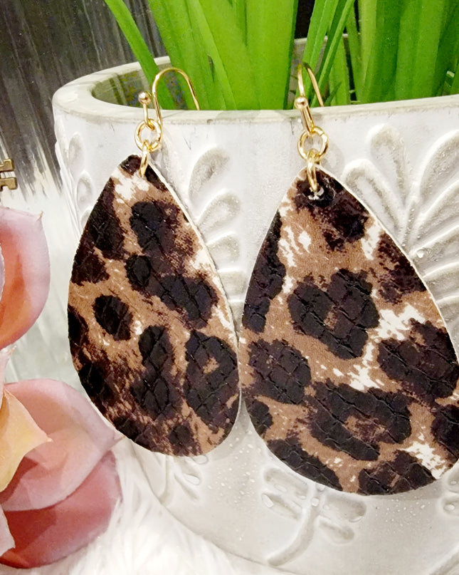 Leather Pattern Teardrop Earring image 3