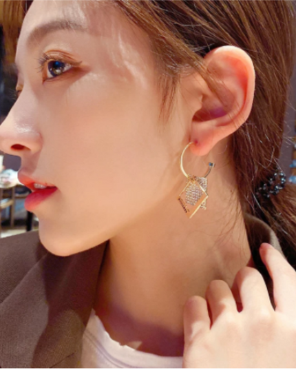 Double Square Hoop Princess Earrings image 0