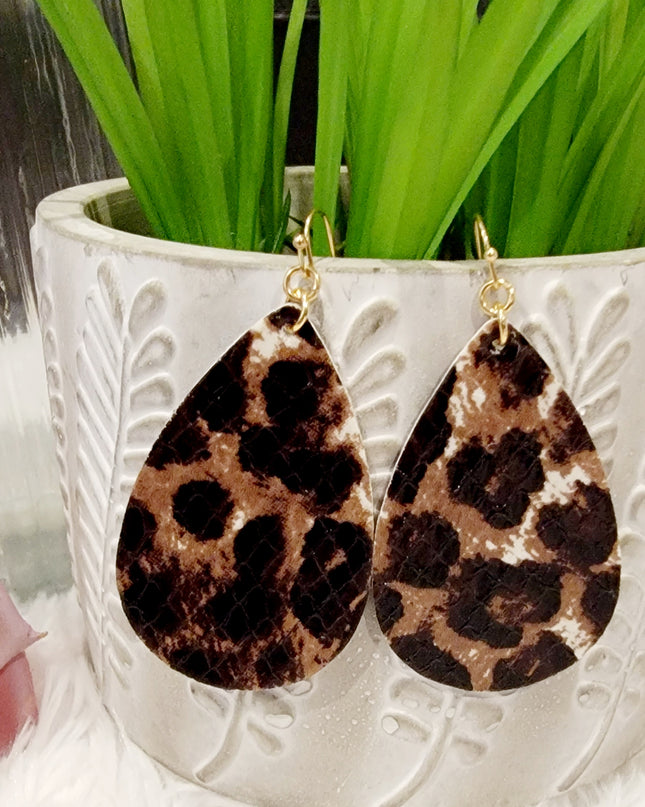 Leather Pattern Teardrop Earring image 4