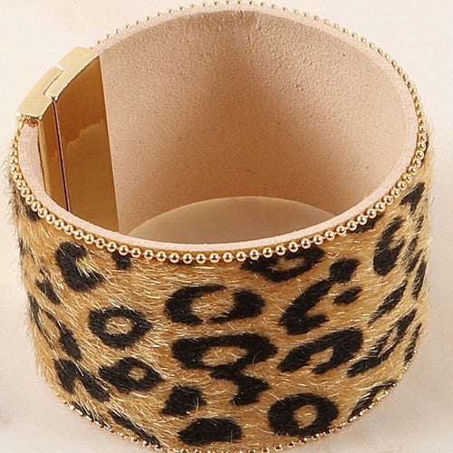 Thick Animal Print Bracelet in Faux Calf Hair image 2